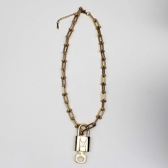 Authentic Louis Vuitton Lock & Key with Unbranded Gold Plated Chain Necklace - Picture 9 of 11